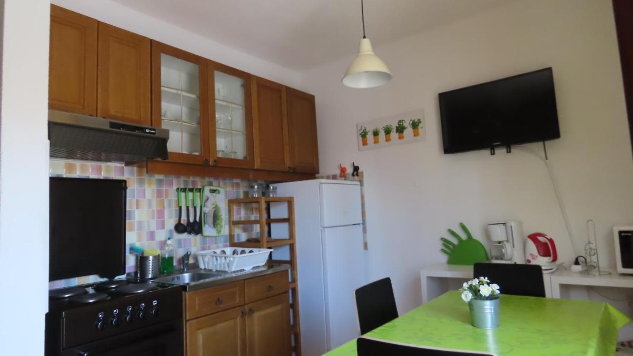 Apartments Kamelija Malinska Luaran gambar