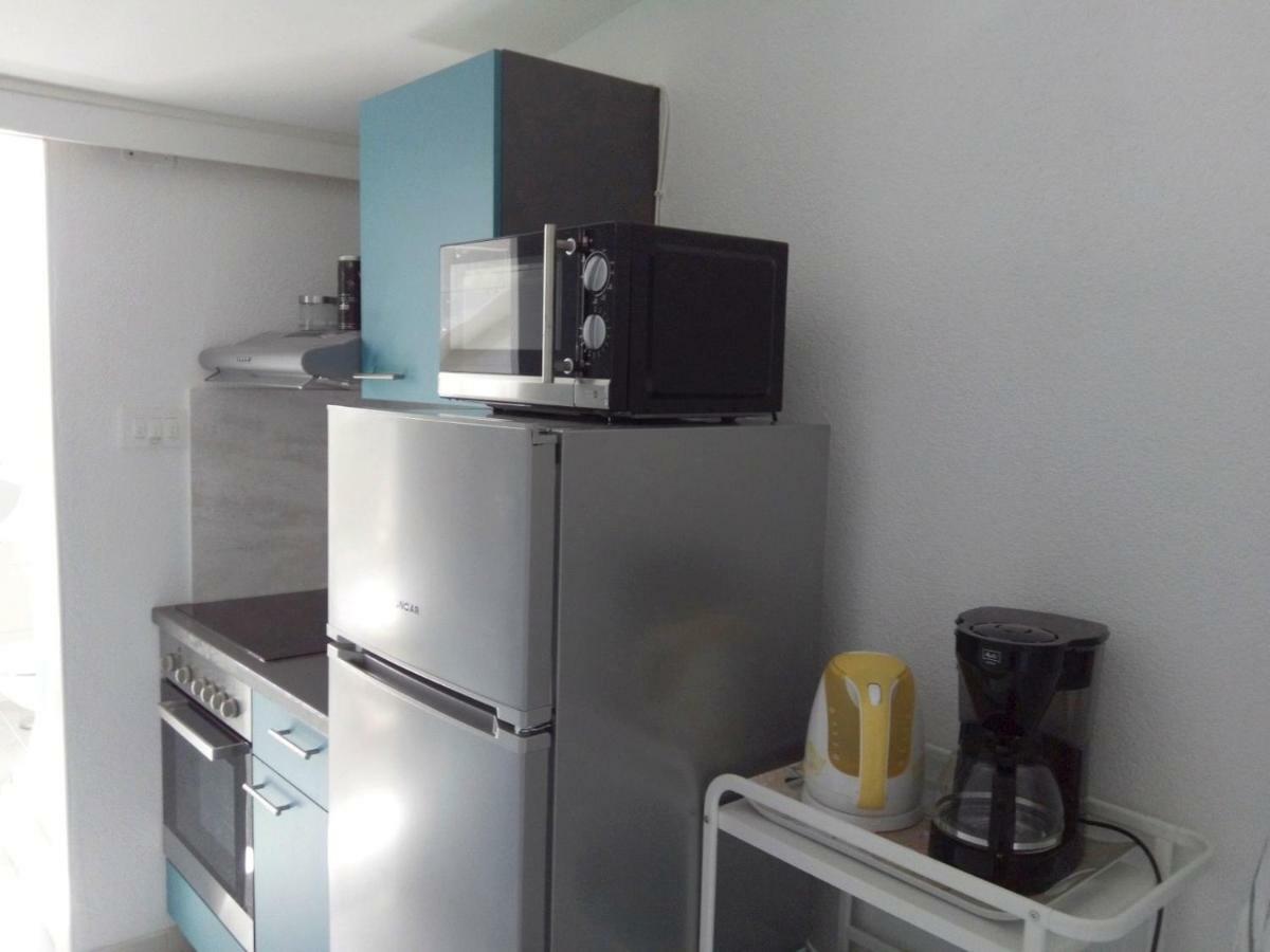 Apartments Kamelija Malinska Luaran gambar